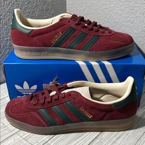 Adidas Gazelle Indoor Sneakers Burgundy Green‎ Gum Sole Men’s Size 9 JH5403